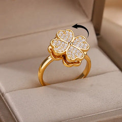 Gold Clover Ring